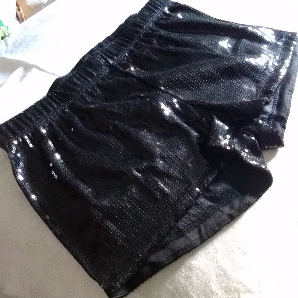 NEVER WORN! BLACK SEQUINS BOY SHORTS